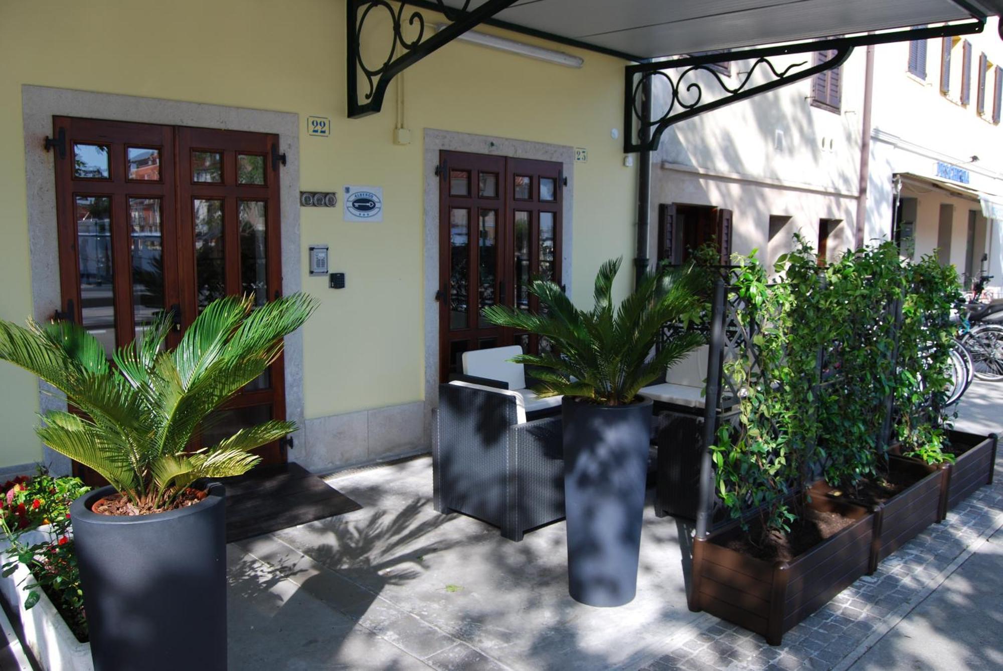 Hotel Alla Citta Di Trieste Grado Exterior photo